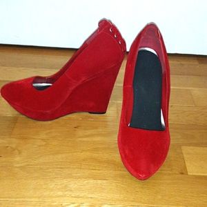 velvet wedges
